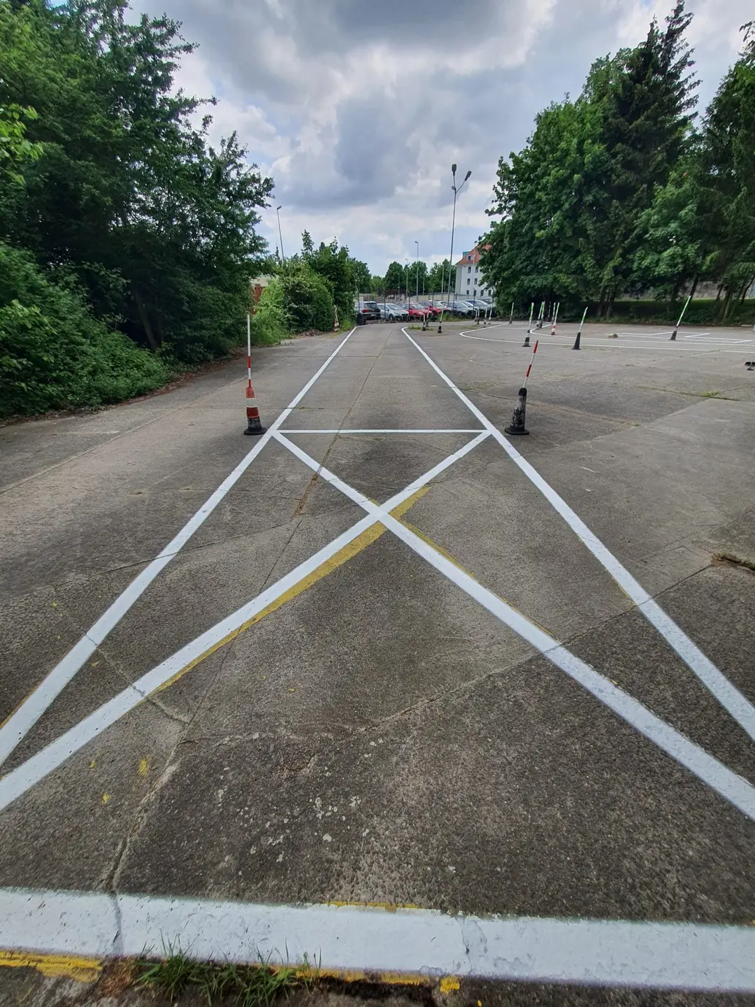 Oznakowanie poziome placu manewrowego – realizacja 1