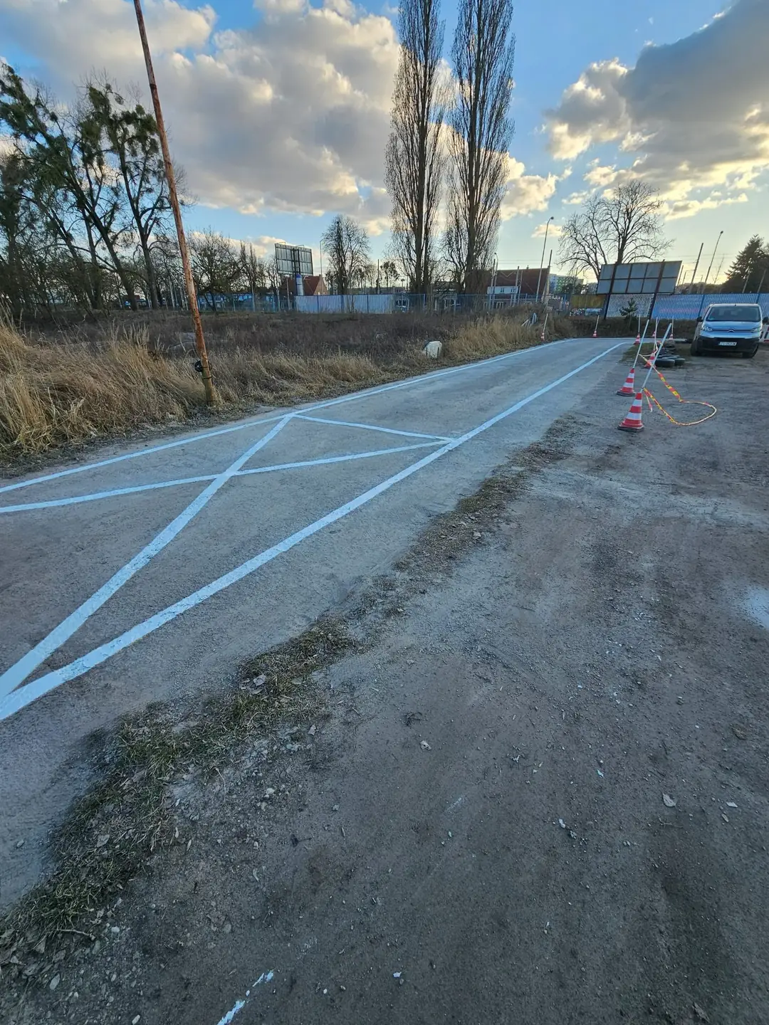 Oznakowanie poziome placu manewrowego – realizacja 2