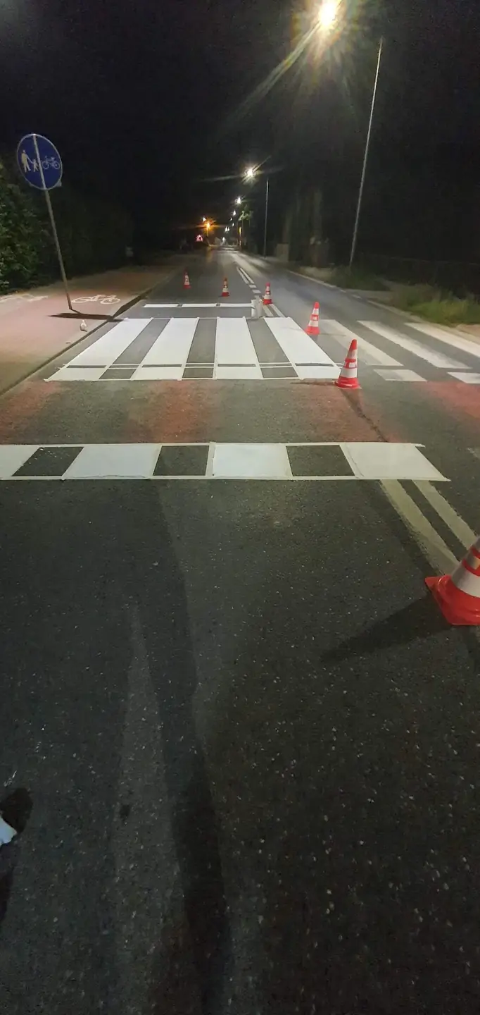 Świeżo wymalowane przejście dla pieszych – realizacja 14